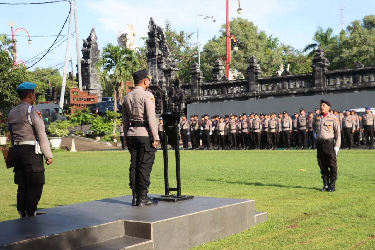 UPACARA : Polres Gianyar gelar upacara Hari Kesadaran Nasional.