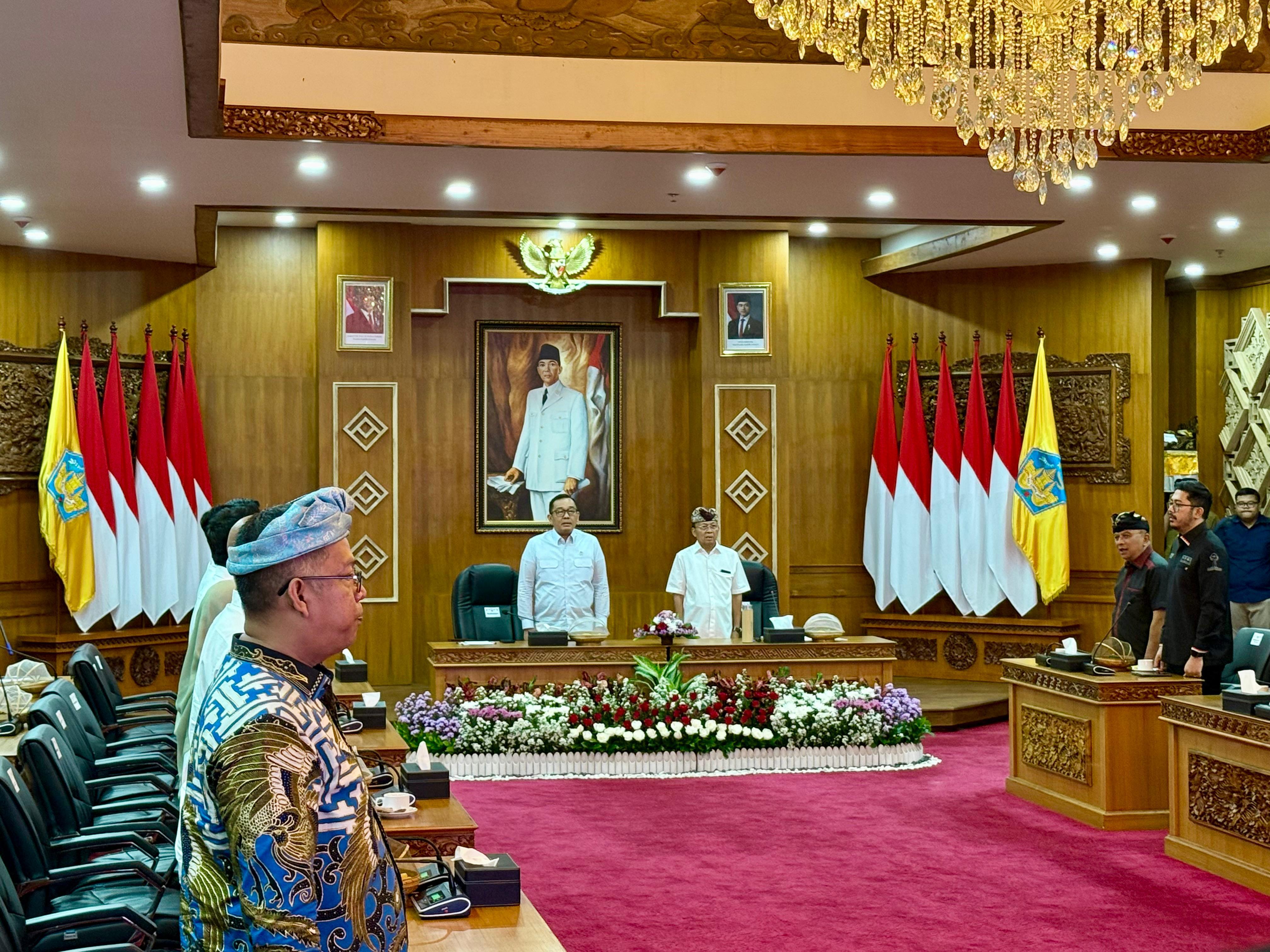 Penandatanganan Nota Kesepakatan antara Kementerian Investasi dan Hilirisasi/BKPM RI dengan Pemerintah Provinsi Bali tentang Pengendalian Pelaksanaan Penanaman Modal, pada Kamis (22/1)