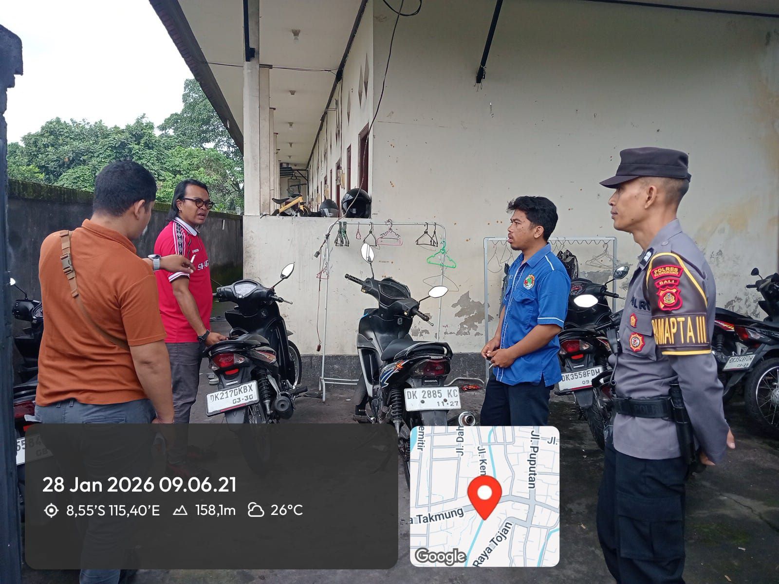 Polisi mendatangi TKP pencurian di rumah kost Klungkung, Rabu (28/1/2026).