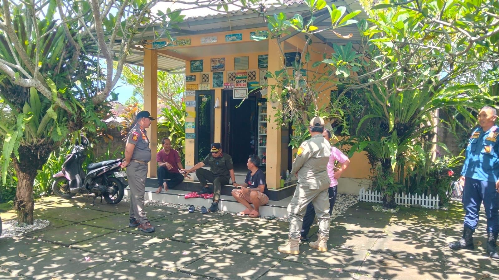 Pengawasan dan pembinaan terhadap sejumlah hotel dan penginapan di wilayah Kecamatan Jembrana dan Kecamatan Negara, Senin (2/2/2026).