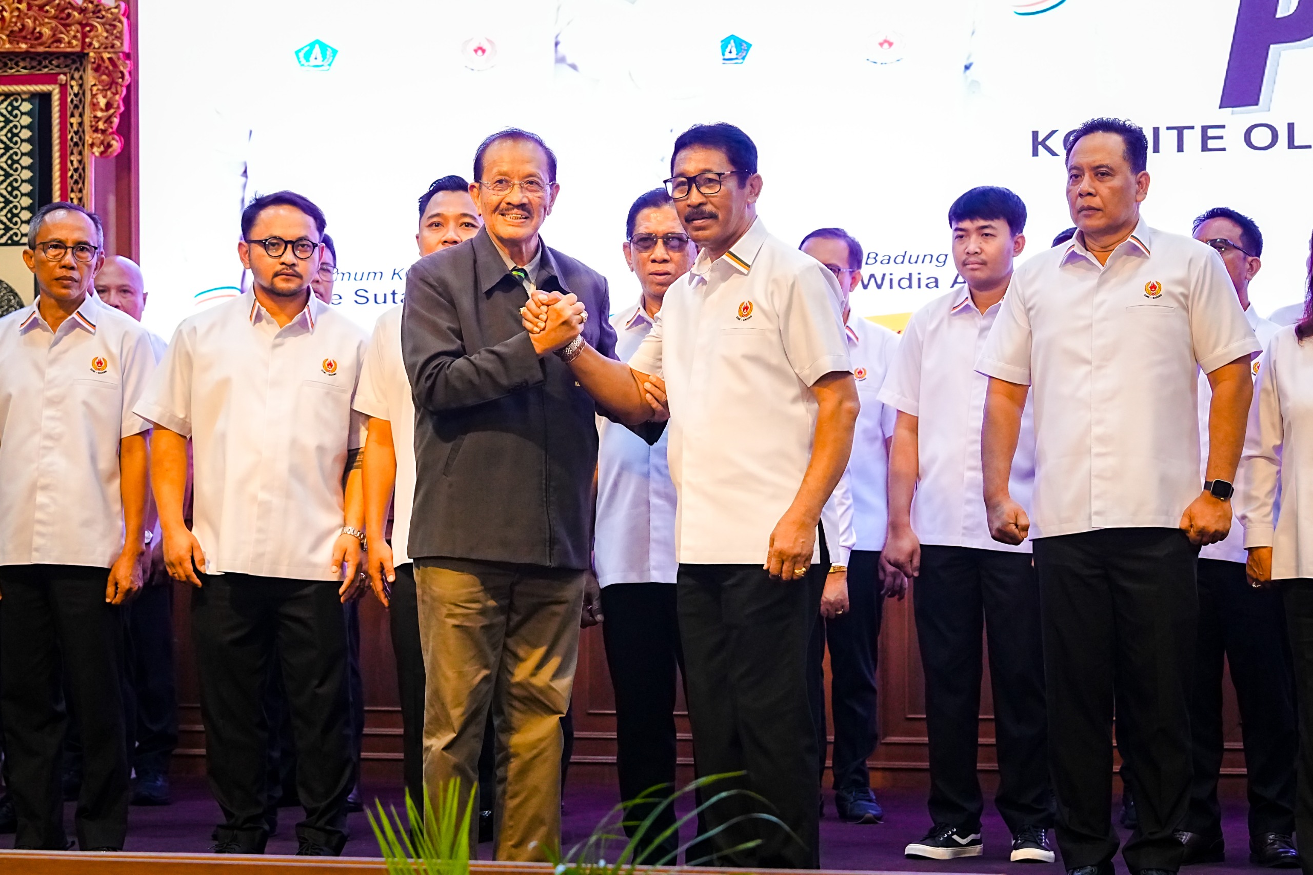 Pelantikan pengurus KONI Badung Masa Bakti 2025-2029 di di Puspem Badung, Rabu (18/2).