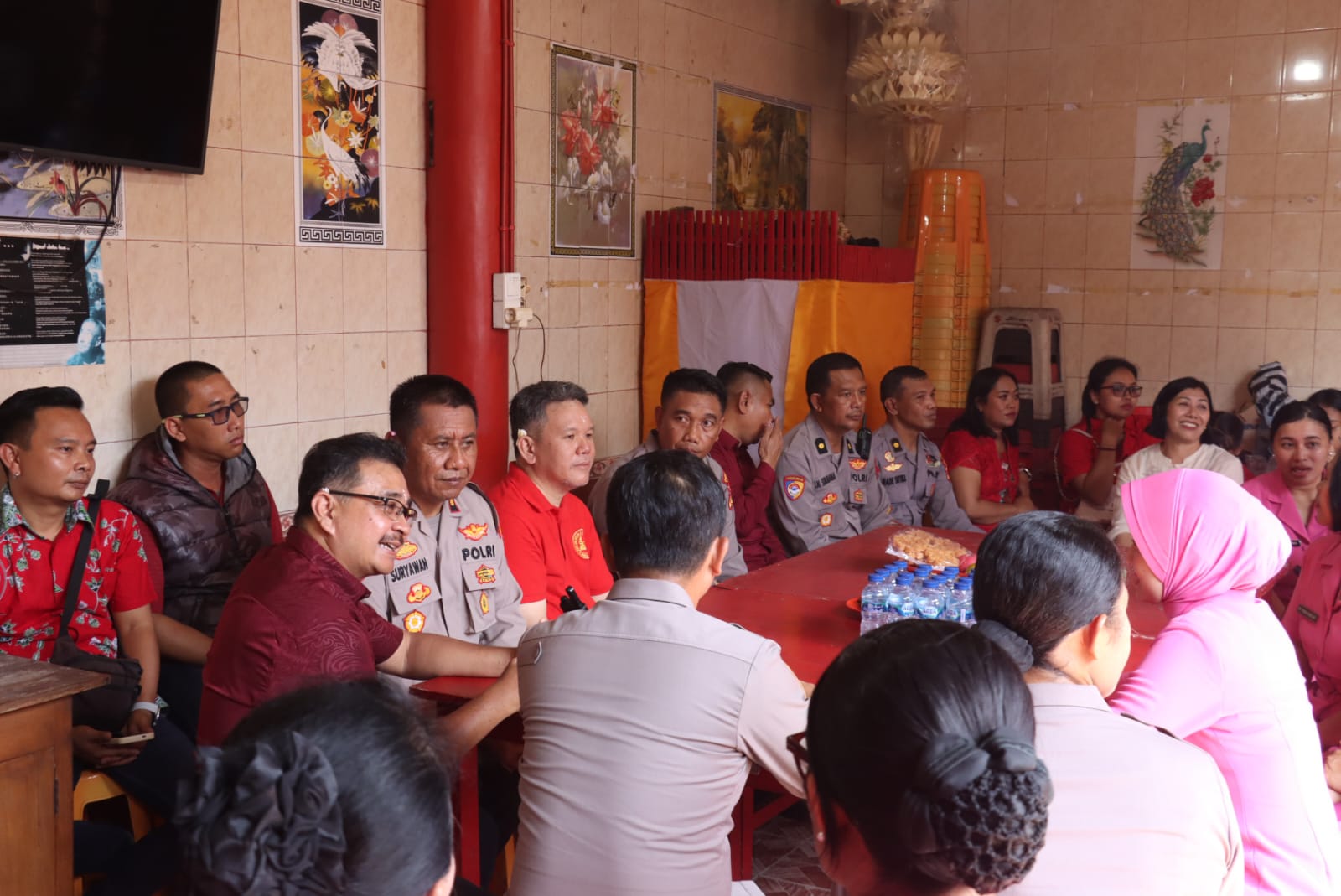 CURHAT : Jumat Curhat Polres Gianyar di Klenteng Cong Po Kong Bio.