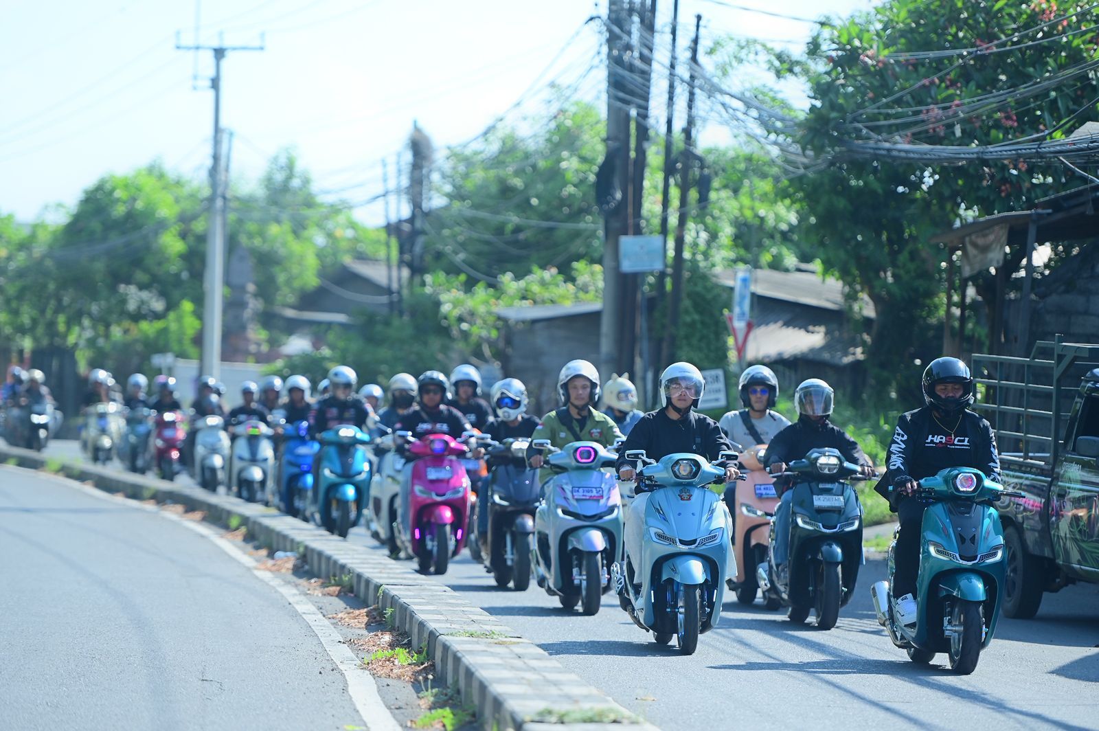 Komunitas Honda Stylo Club Indonesia (HASCi) Bali menggelar kegiatan touring wajib bertajuk HASCI Bali Barat.