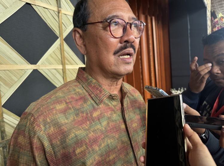 PAKET NYEPI: Wakil Ketua PHRI Bali sekaligus Ketua PHRI Badung, I Gusti Agung Ngurah Rai Suryawijaya