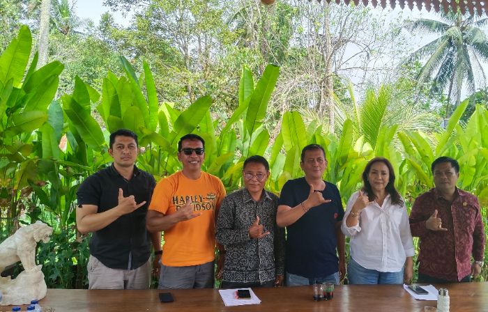 Fraksi Gerindra DPRD Tabanan minta pertanggungjawaban RSUD Tabanan terkait rekaman suara seorang dokter senior yang menyatakan beberapa obat di RSUD Tabanan habis.