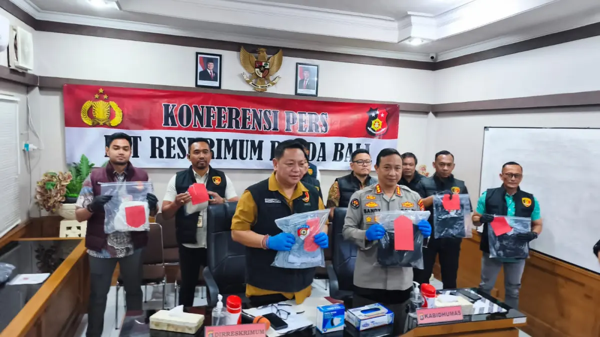 Pengungkapan kasus rudapaksa oleh Ditreskrimum Polda Bali. (Bali Express/Istimewa)
