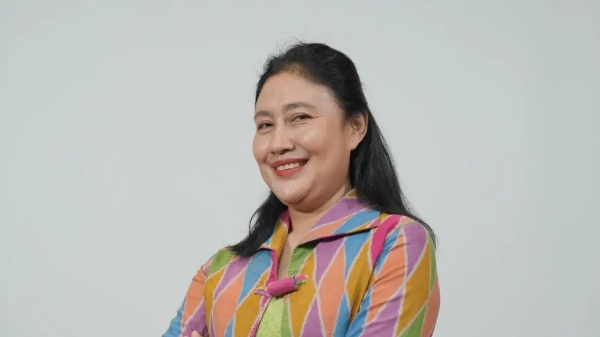 Ni Wayan Pujiastuti, SH, M.Si