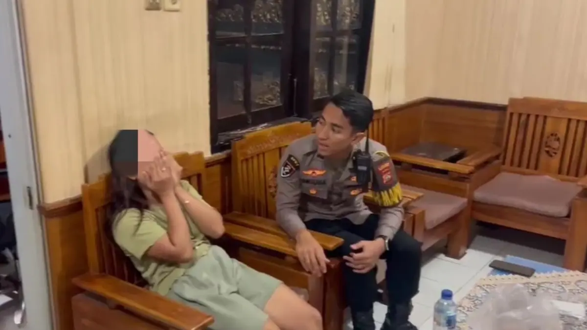 Polisi gagalkan upaya bunuh diri di jembatan Banyuning, Buleleng. (Ist)