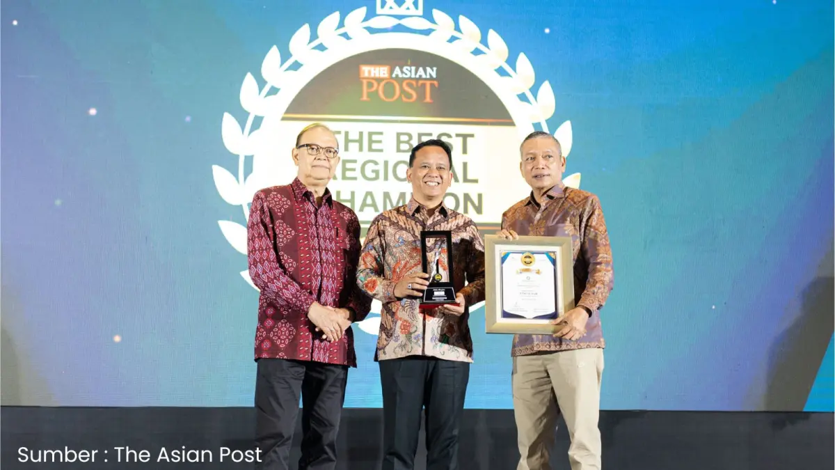Bank BPD Bali Terima Penghargaan Golden Champion