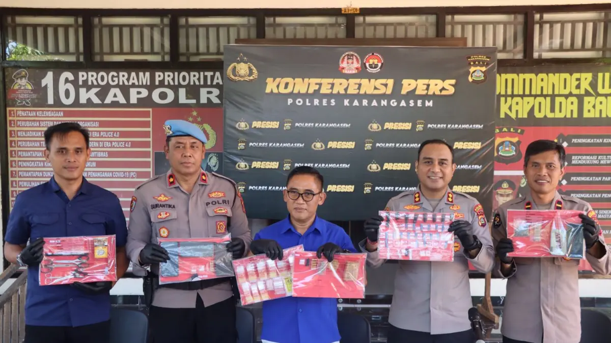 Polres Karangasem membeber hasil tangkapan kasus narkoba di Karangasem, Jumat (16/4/2026). (Ist)