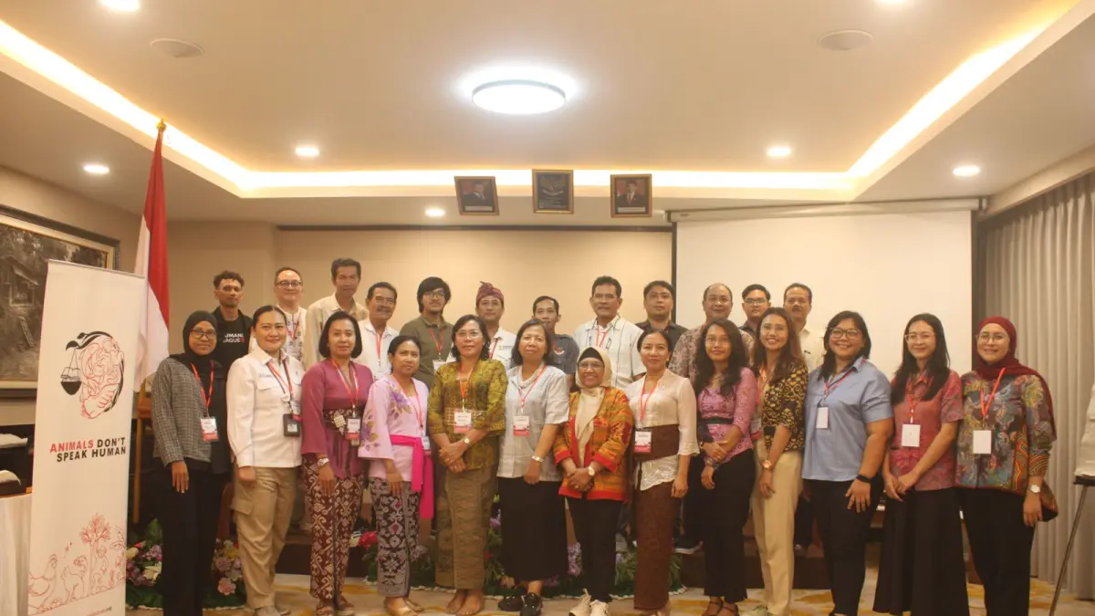 Focus Group Discussion (FGD): Kolaborasi Lintas Sektor untuk Mendorong Transisi Sistem Peternakan yang Berkelanjutan di Bali, yang diinisiasi oleh Yayasan Perlindungan Hukum Satwa Indonesia (Animals Don’t Speak Human)—selanjutnya disebut ADSH