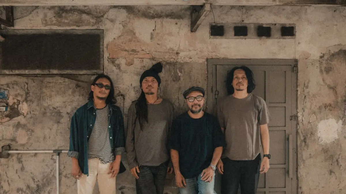 Band Dialog Dini Hari. (Bali Express/Istimewa)