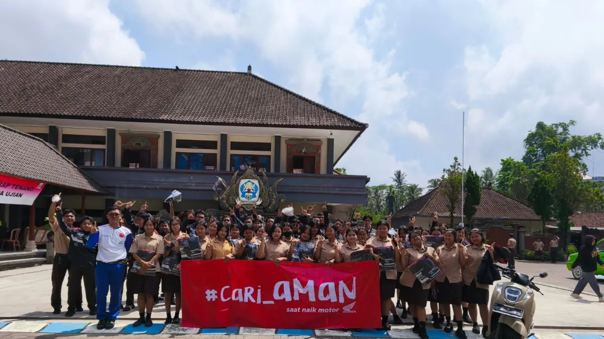 Semangat #Cari_Aman ke Lingkungan Pelajar, Astra Motor Bali Edukasi Safety Riding