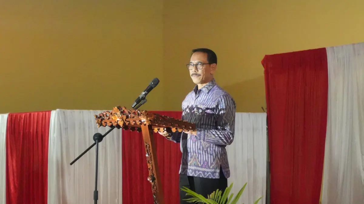 Kadis Pariwisata Tekankan Pelestarian Endek