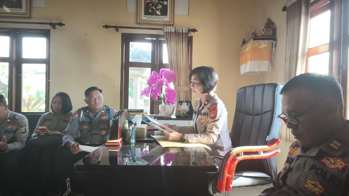 RAPAT : Rapat Analisa dan Evaluasi (Anev) pada Rabu (6/5) pagi di Mako Polsek Blahbatuh.