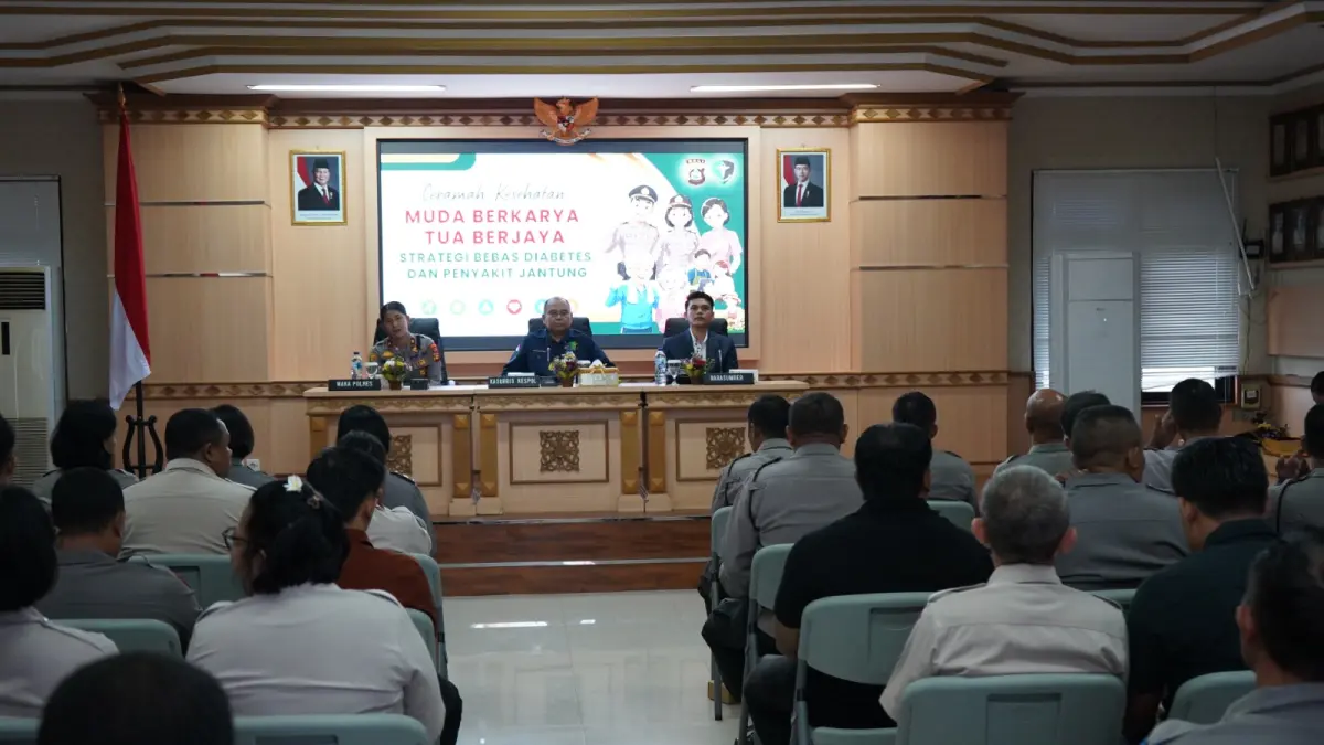 KESEHATAN: Personel Polres Gianyar diberikan pengetahuan cegah diabetes dan penyakit jantung.