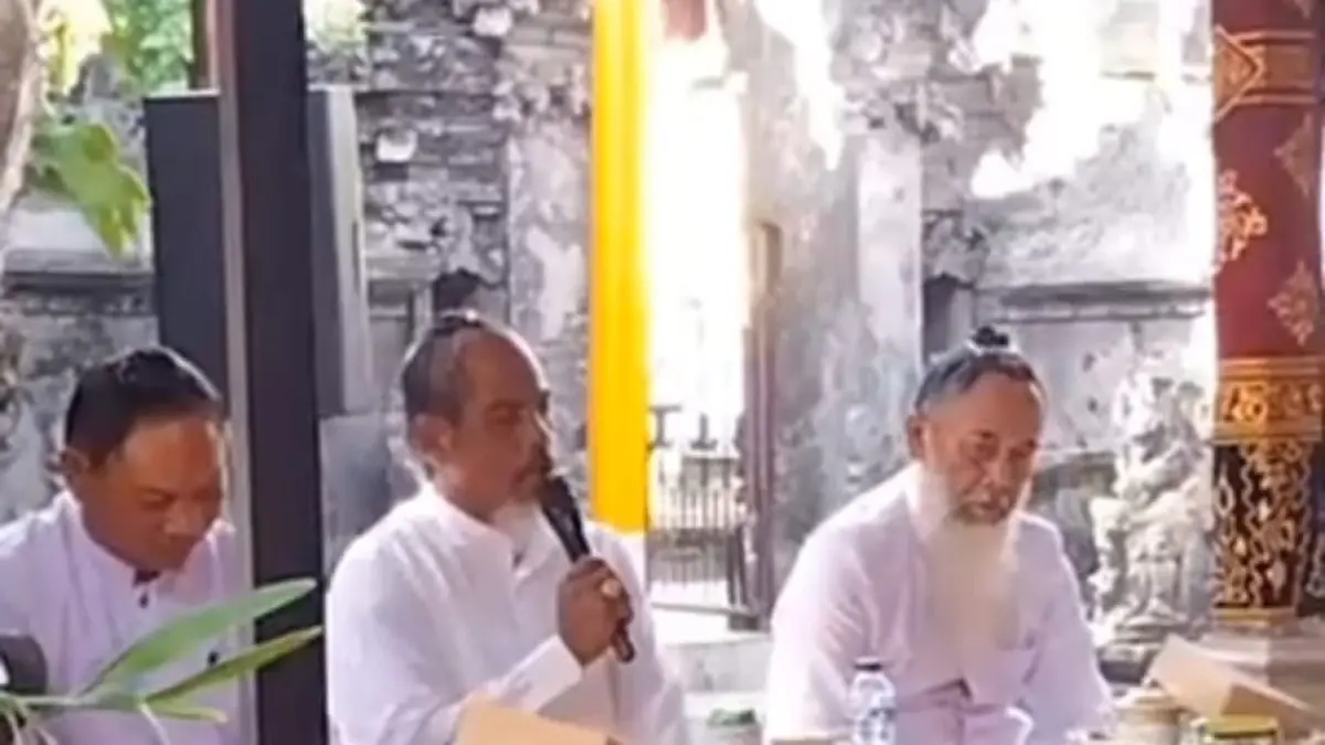 Dipimpin Ida Mpu Nabe Yogiswara, Jro Mangku Ketut Ariana Jalani Sisya Turiksa Menuju Tahap Bhawati di Kampial