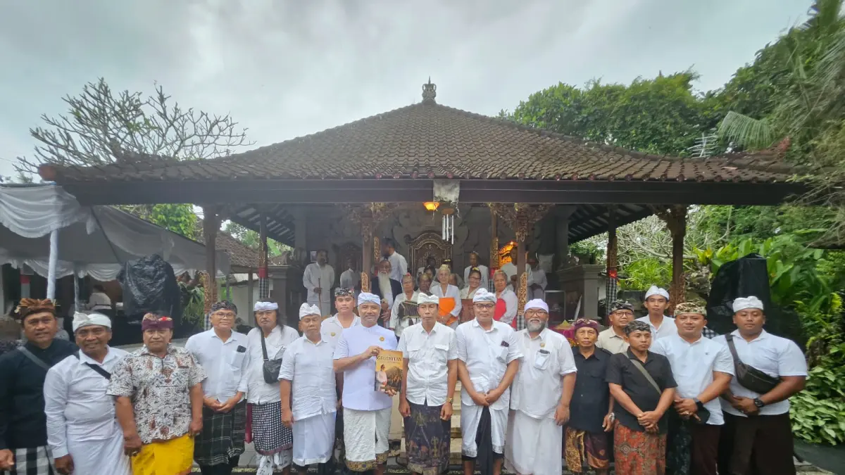 GEGURITAN : Bedah buku geguritan Ida Pedanda Made Gunung.&nbsp;