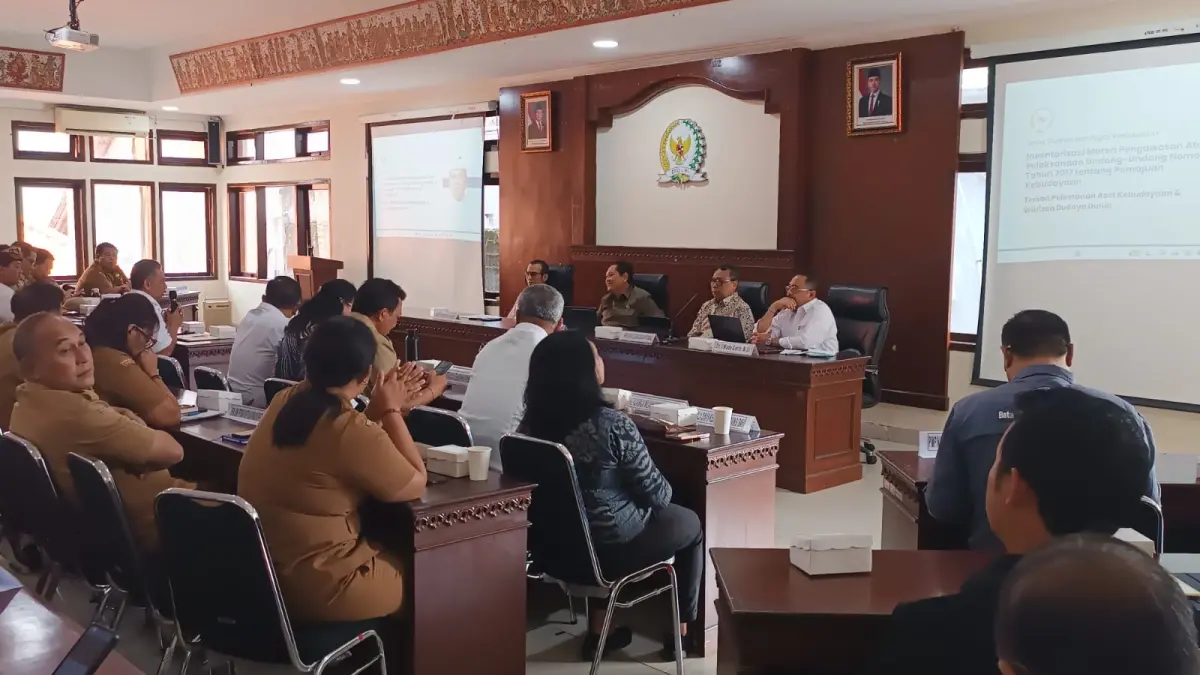 KEBERLANJUTAN SUBAK:&nbsp;Focus Group Discussion (FGD) tentang pelestarian aset kebudayaan dan warisan budaya dunia yang digelar Anggota DPD RI asal Bali,&nbsp;I.B. Rai Dharmawijaya Mantra, di Kantor DPD RI Bali, Senin (18/5).