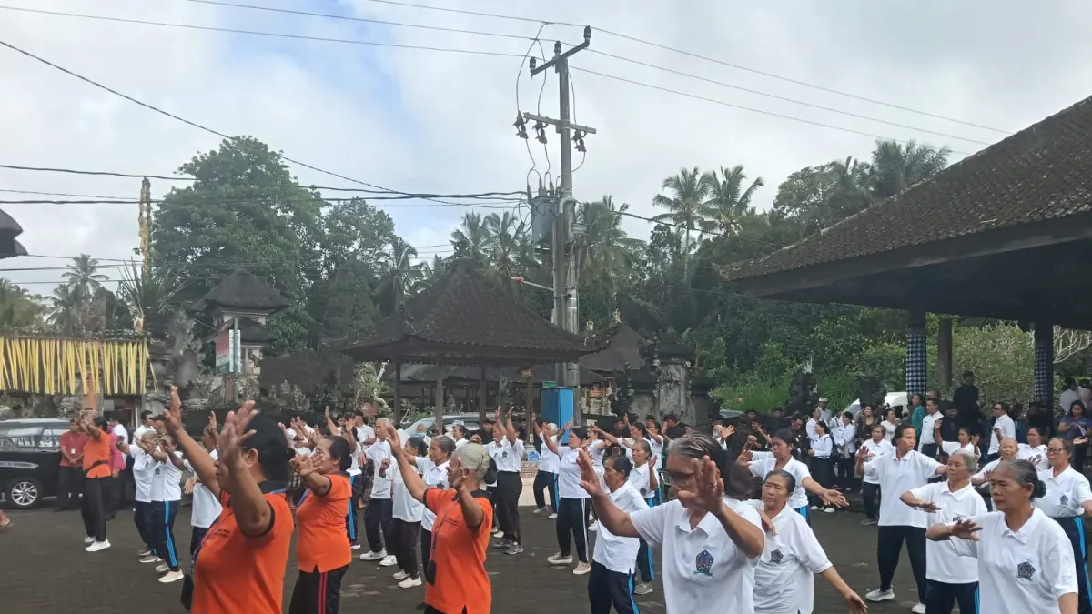 SOSIALISASI : Sosialisasi peningkatan kualitas hidup lanjut usia, di Sebatu, Tegallalang, Selasa (19/5).&nbsp;