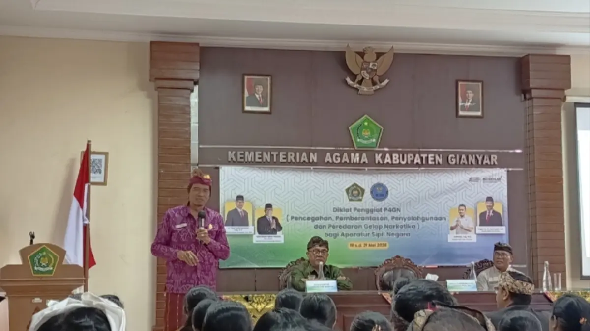 KANWIL : KaKanwil Kemenag Bali kuatkan ASN Kemenag Gianyar melalui pemahaman agama dalam mencegah narkoba.&nbsp;