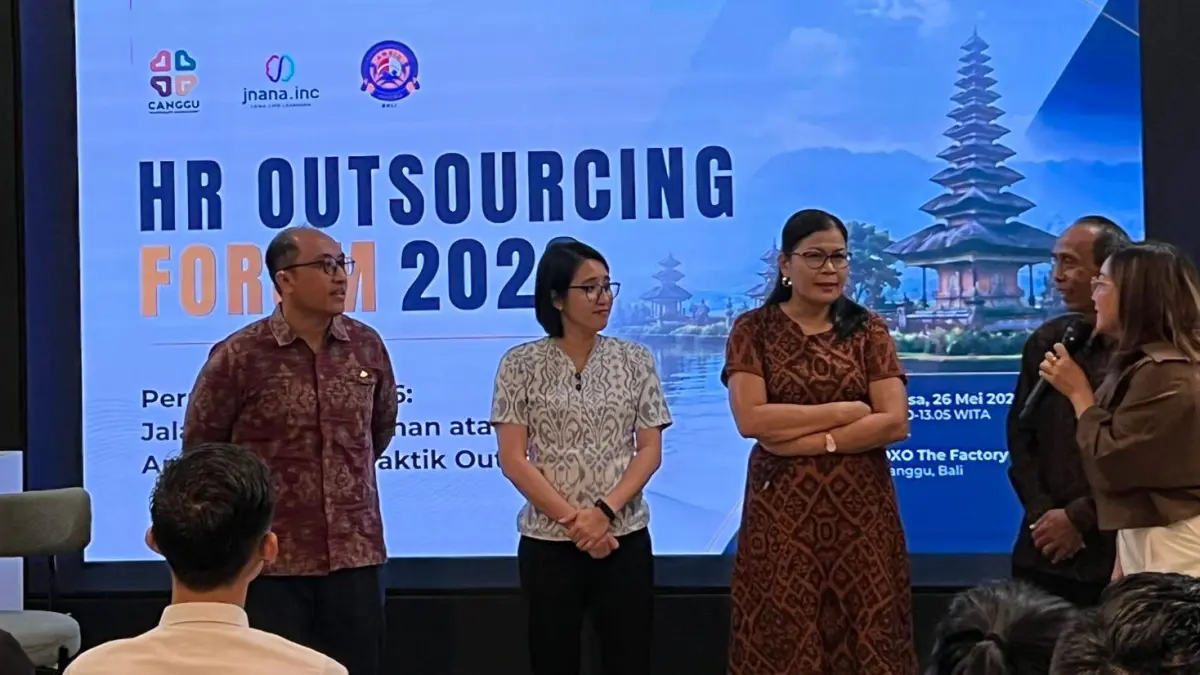 Permenaker No. 7 Tahun 2026 membuka babak baru praktik outsourcing di Indonesia. Melalui HR Outsourcing Forum 2026 di Canggu, para praktisi HR, pelaku industri hospitality, dan pakar hubungan industrial berdiskusi mengenai tantangan kepatuhan, perlindungan pekerja, hingga strategi keberlanjutan bisnis di tengah perubahan regulasi