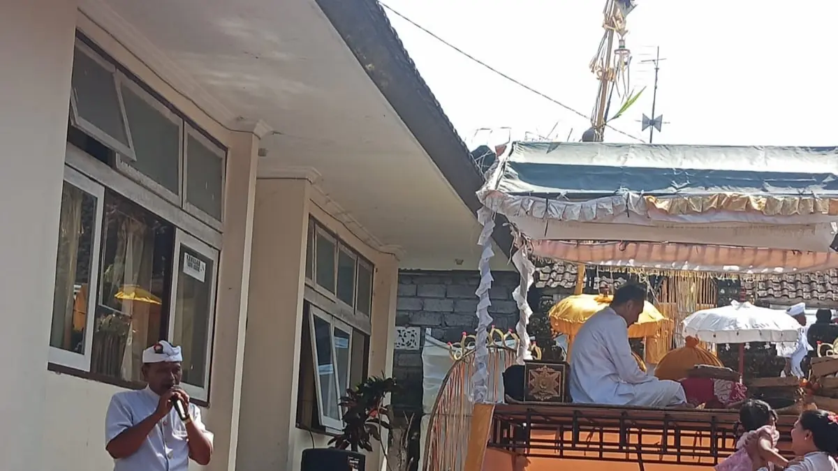 PENYULUHAN : Penyuluhan agama Hindu di Kantor Camat Tampaksiring.&nbsp;