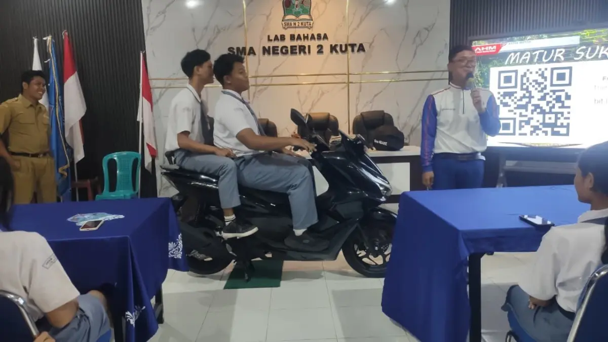 Astra Motor Bali memberikan pembekalan kepada 70 siswa SMAN 2 Kuta (Smanduta). (Ist)