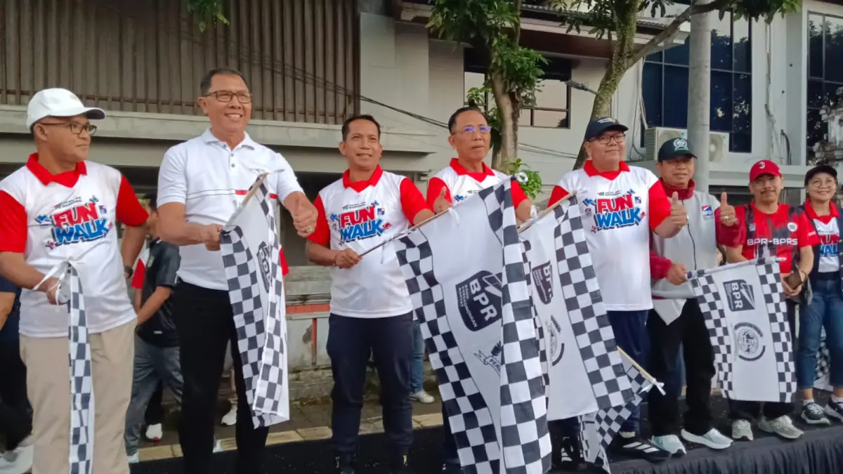 Dewan Pengurus Daerah (DPD) Perbarindo Bali menggelar fun run hingga Bazar UMKM dalam peringatan Hari BPR-BPRS Nasional 2026 di Garuda Wisnu Singasana (GWS), Tabanan. (Bali Express/Istimewa)