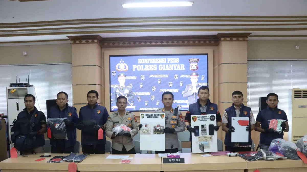 POLRES : Polres Gianyar lakukan konferensi pers pengungkapan kasus di Mapolres Gianyar, Jumat (5/6).