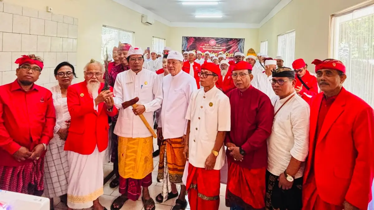 DIKLAT : Pembukaan diklat calon sulinggih warga Pande.&nbsp;