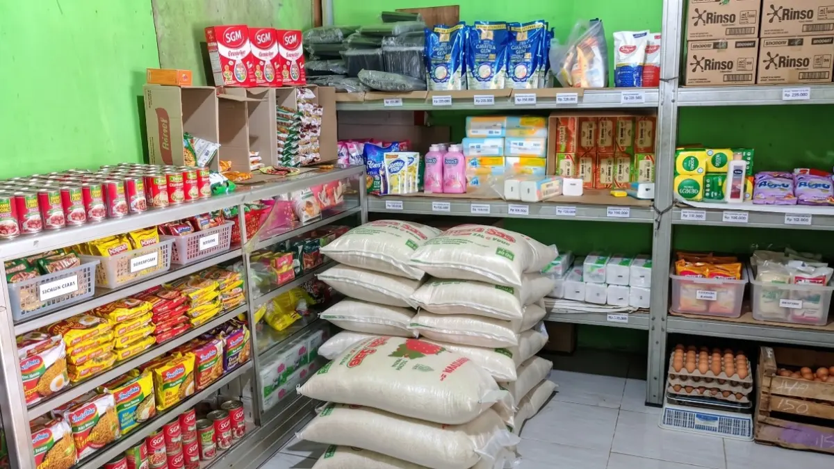 Ekonomi Keluarga di Semarang Ini Makin Kuat Melalui Usaha Sembako berkat BRI 