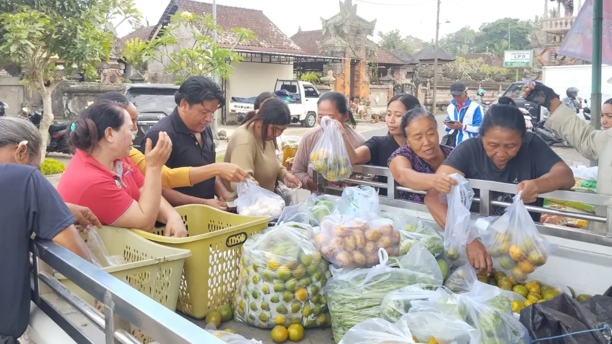 Disperindag Bangli menggelar Pasar Rakyat jelang Hari Raya Galungan, Selasa (9/6/2026). (Ist)