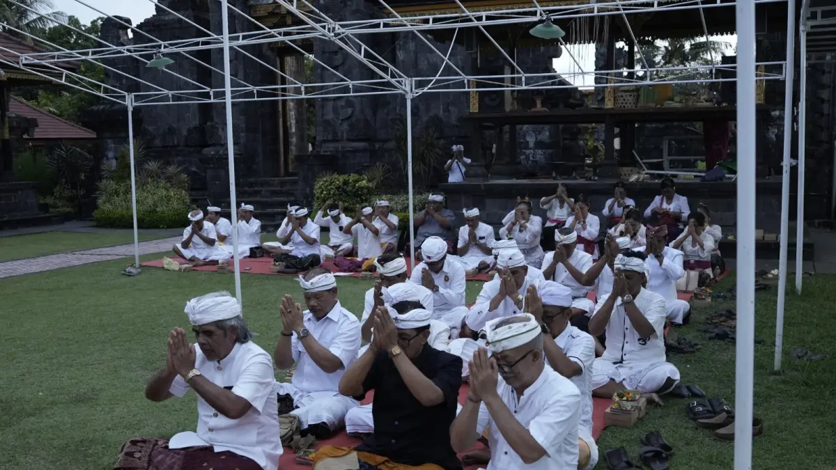 Prosesi mejaya jaya PHDI Buleleng pada Selasa (2/6) lalu (I Putu Mardika/Bali Express)