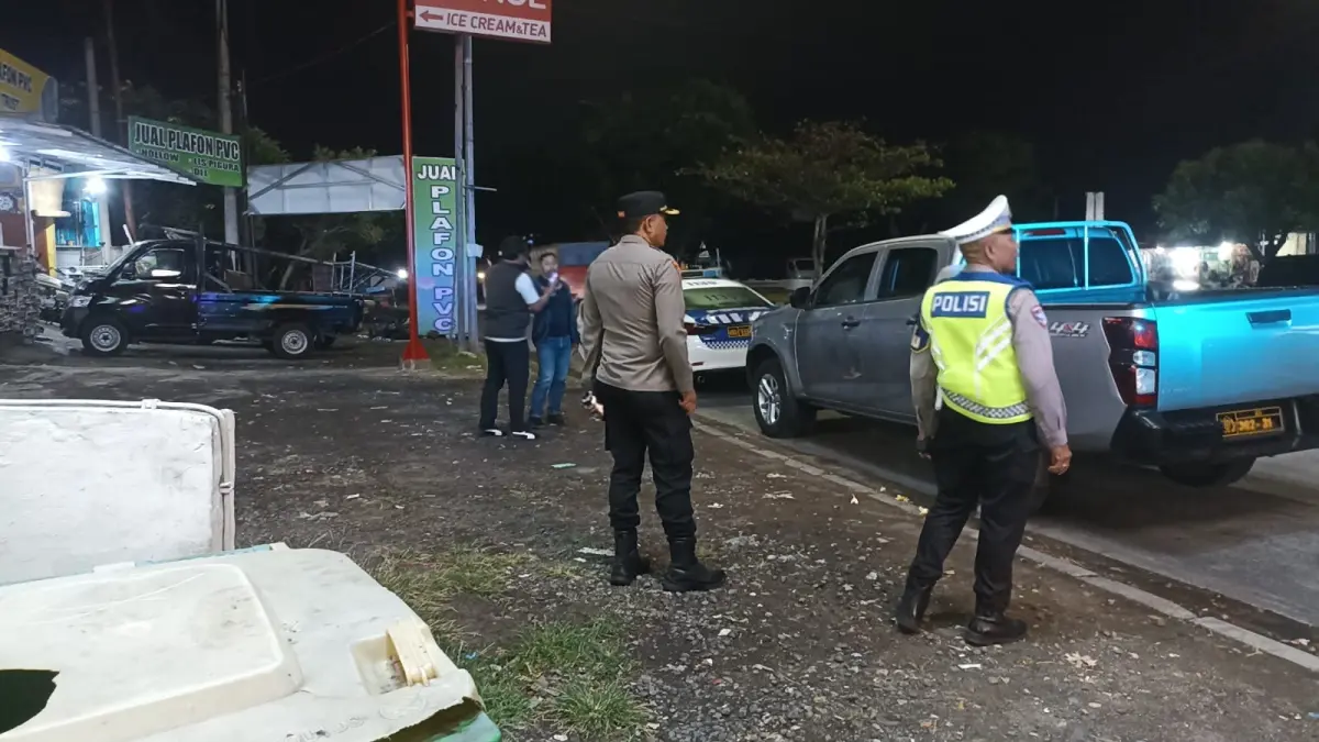 PATROLI : Patroli gabungan Polres Gianyar antisipasi balap liar dan gangguan keamanan.&nbsp;