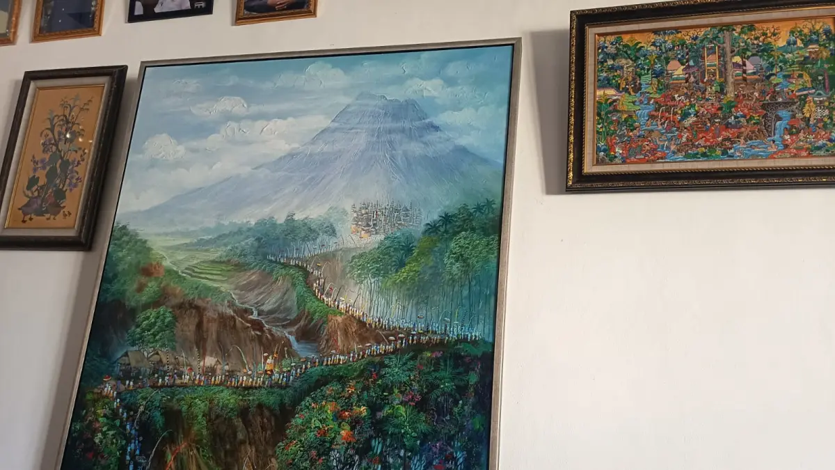 LUKISAN : Lukisan karya Ketut Polih di Aula Kantor Desa Sayan.&nbsp;