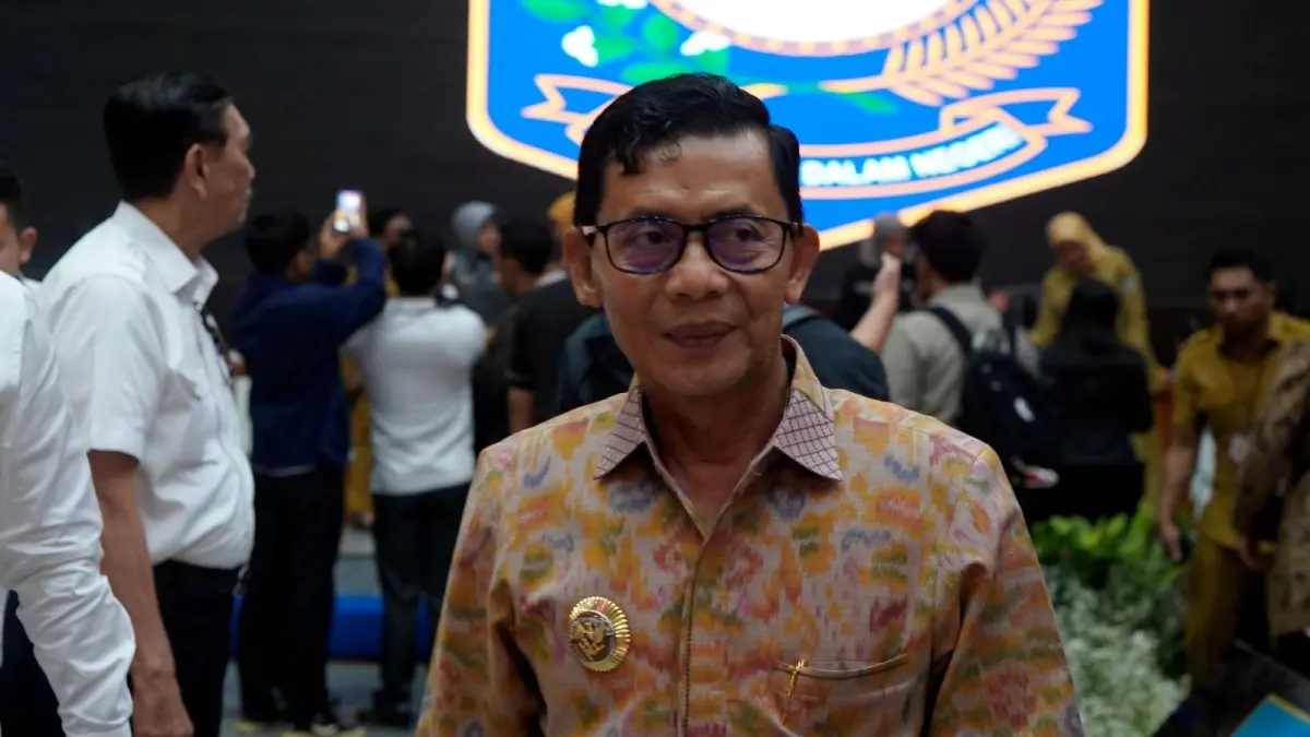 Bupati Klungkung I Made Satria menghadiri Rapat Koordinasi (Rakor) Perluasan Piloting Digitalisasi Bantuan Sosial (Bansos) di Gedung Sasana Bhakti Praja Kemendagri, Jakarta Pusat, Selasa (30/6/2026). (Ist)

&nbsp;