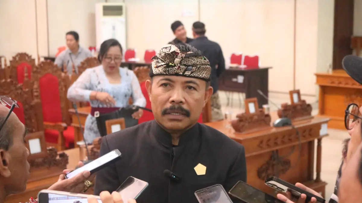 Pembahasan Ranperda Pertanggungjawaban APBD 2025