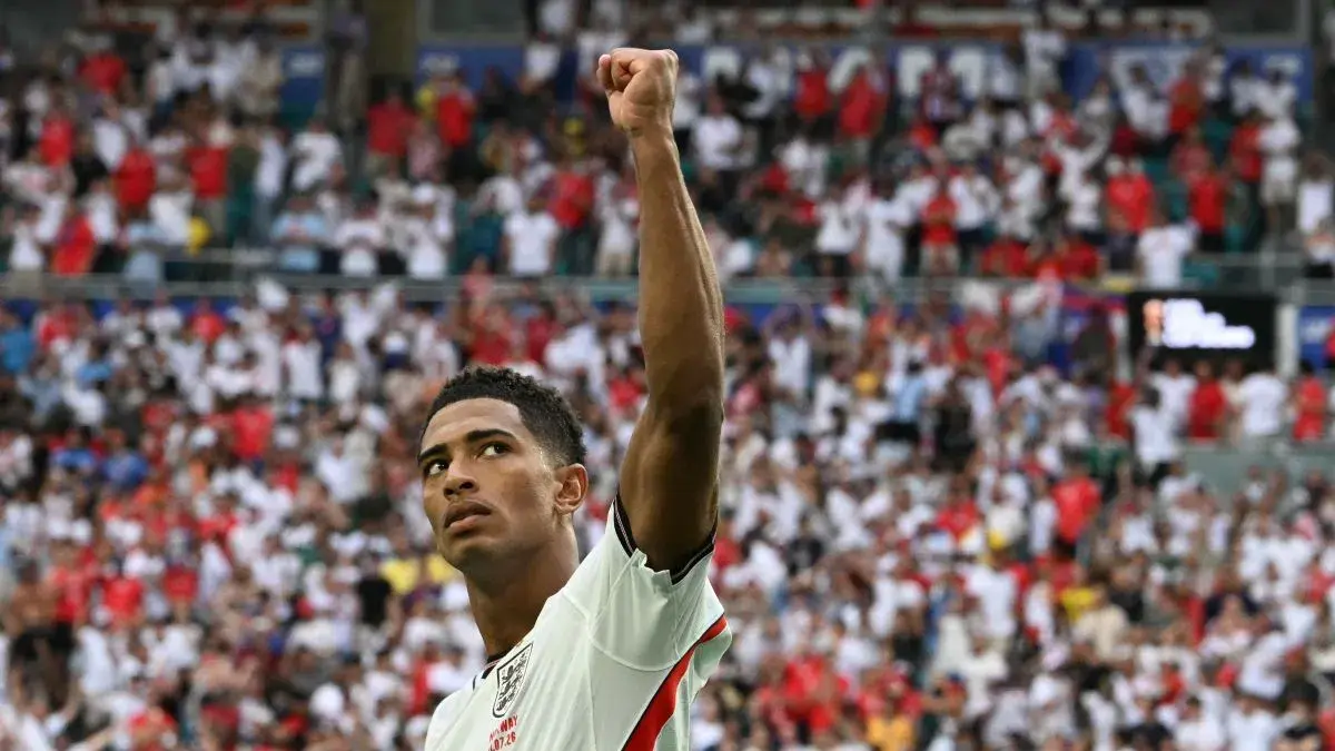 Jude Bellingham merayakan gol keduanya untuk Inggris dalam pertandingan Piala Dunia 2026 antara Inggris dan Norwegia di Miami Stadium, Miami, Florida, Amerika Serikat, Minggu (12/7/2026) WIB. (AFP/ROBERTO SCHMIDT/Antara)
