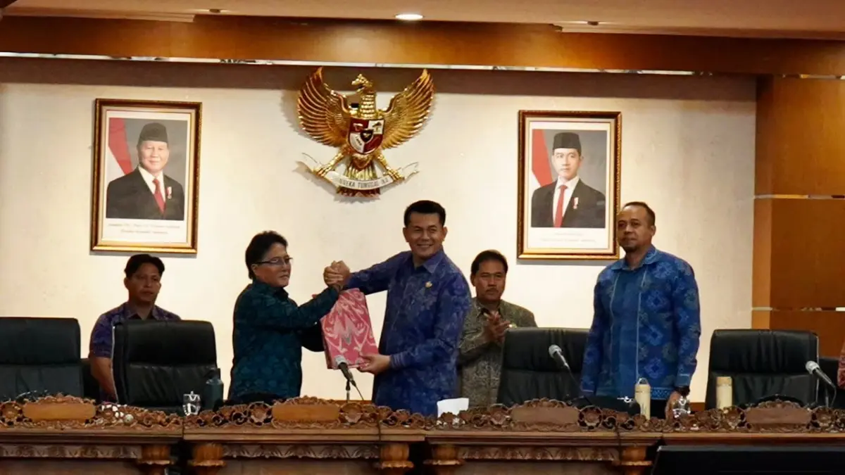 RAPAT: Rapat Paripurna ke-43 Masa Persidangan III Tahun Sidang 2025–2026, Jumat (10/7)