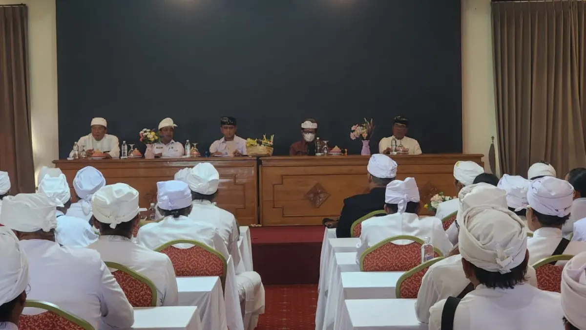 PENATARAN : Penataran pemangku &nbsp;di Kabupaten Gianyar.