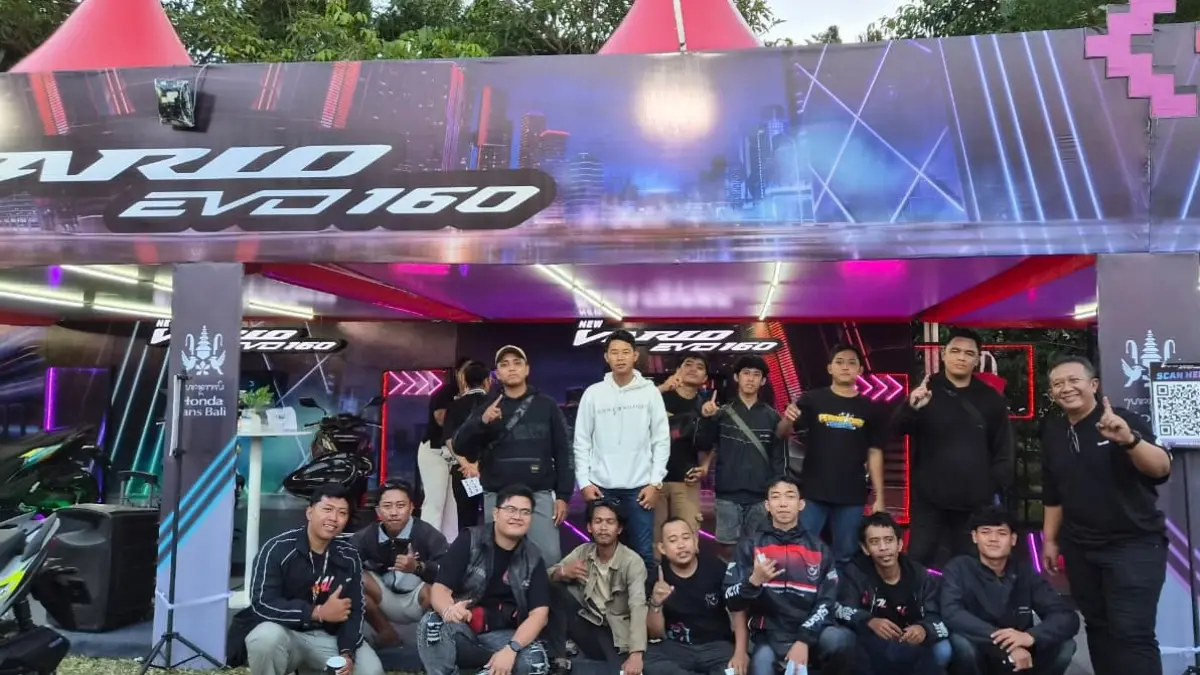 Ratusan Bikers Honda meramaikan Regional Public Exhibition New Honda Vario EVO 160 beberapa waktu lalu. (ist)