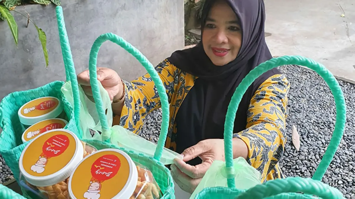 Kisah UMKM di Cimahi, Omzet Meningkat Berkat Pelatihan Sertifikasi Halal BRI Peduli