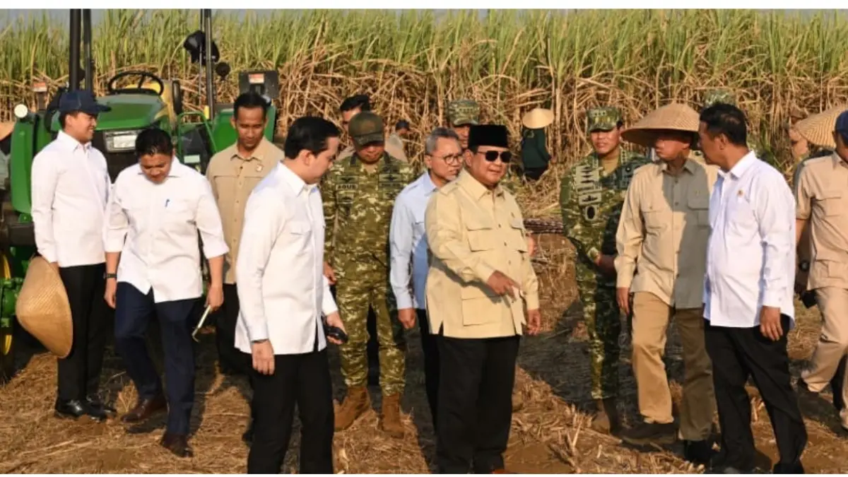 Menteri Nusron Dampingi Presiden Prabowo Panen Raya di Malang
