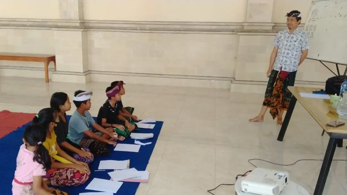 Anak yang suputra wajib dididik untuk mendapatkan pengetahuan yang baik (ist)