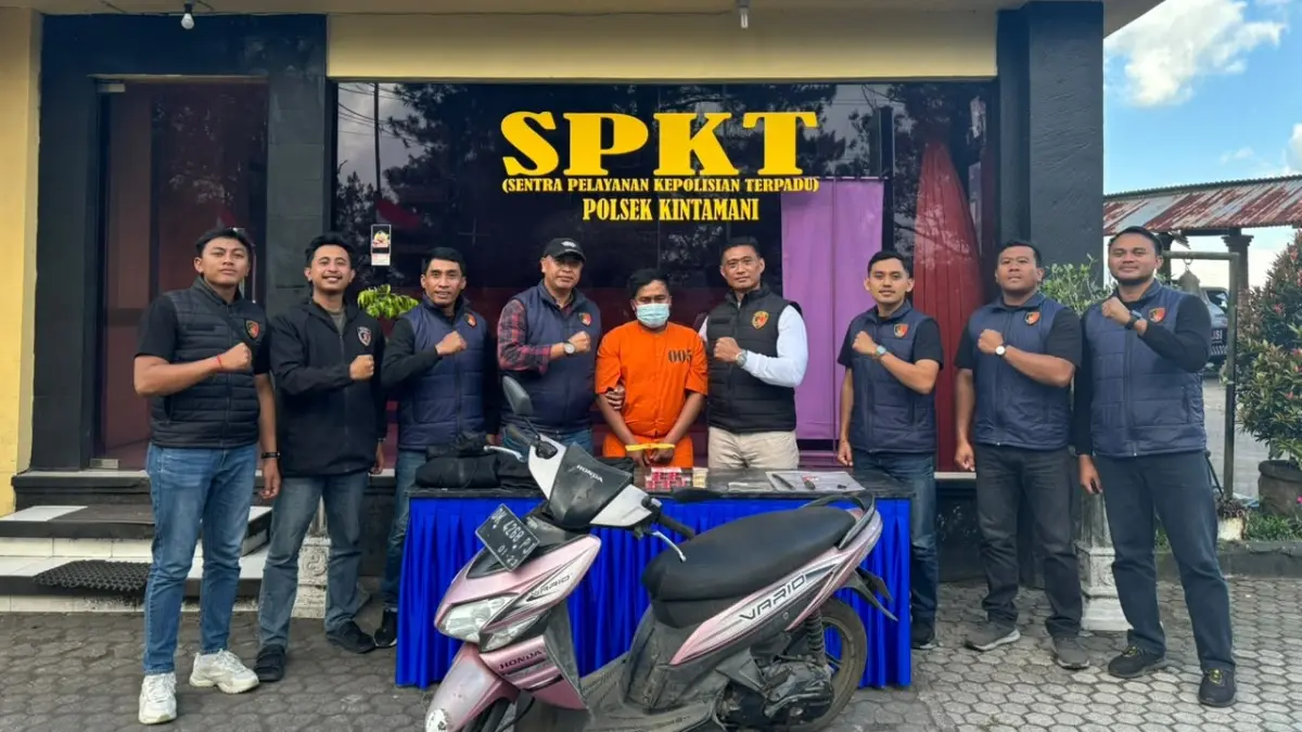 Polsek Kintamani menangkap pria berinisial IKR karena diduga melakukan pencurian di dua TKP wilayah Desa Belantih, Kecamatan Kintamani, Bangli. (Ist)