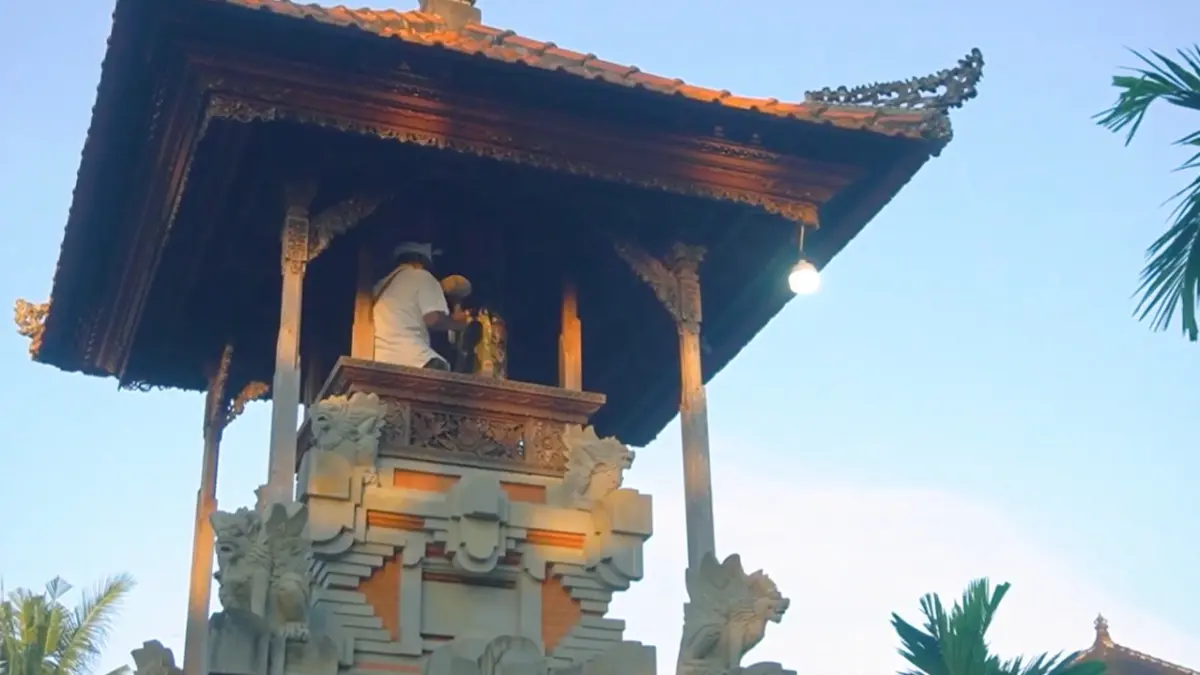 Suara Kulkul menjadi sarana komunikasi yang penting bagi masyarakat desa adat di Bali 