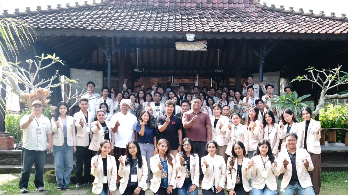 KKN : Mahasiswa KKN Politeknik Negeri Bali di Desa Batuan, Sukawati.&nbsp;