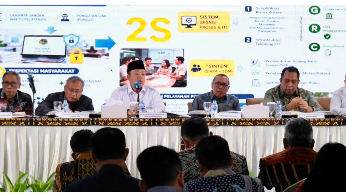 Menteri Nusron Beri Pengarahan Soal Layanan di Kanwil BPN Provinsi NTT