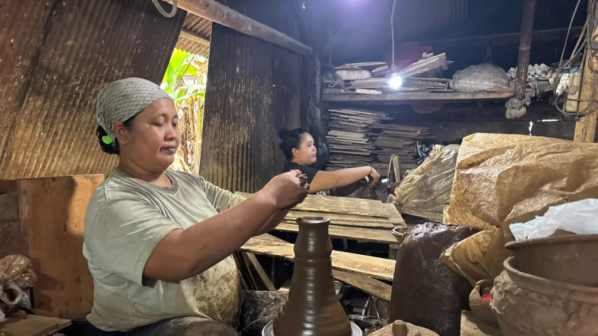 KUR BRI Perkuat Perajin Menjaga Tradisi Pengabenan Bali
